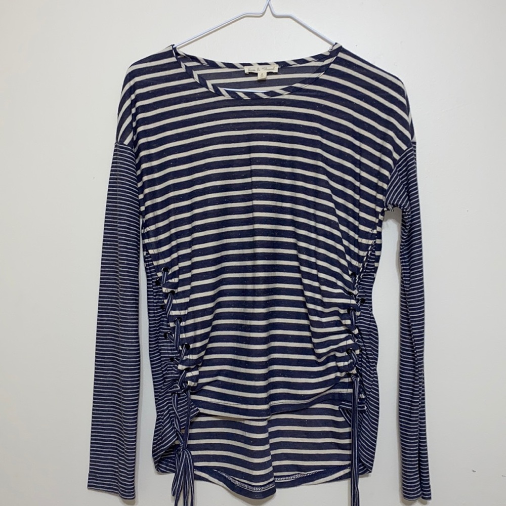 Thin long sleeve shirt.